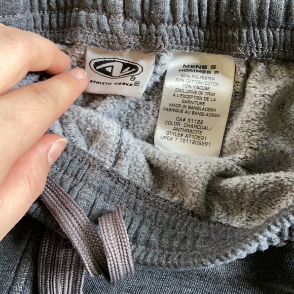 Men’s Joggers (2) - Picture 4 of 6
